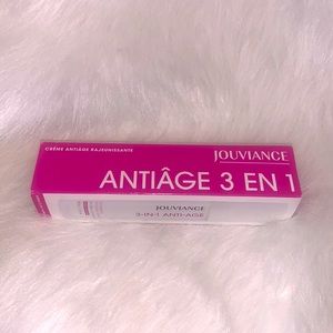 Jouviance 3-in-1 anti-age cream